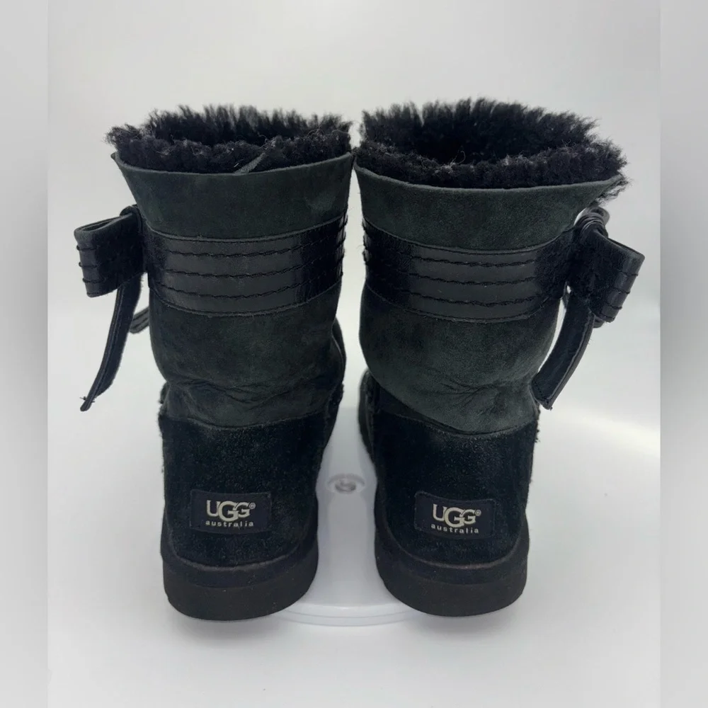 UGG australia black